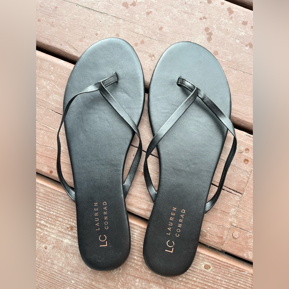 LC Lauren Conrad Sandals
